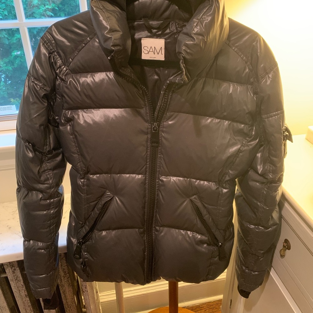 Sam freestyle down jacket size medium charcoal
